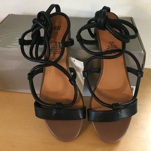 BNWT H&M Black Strappy Lace-up Sandals - Size 7